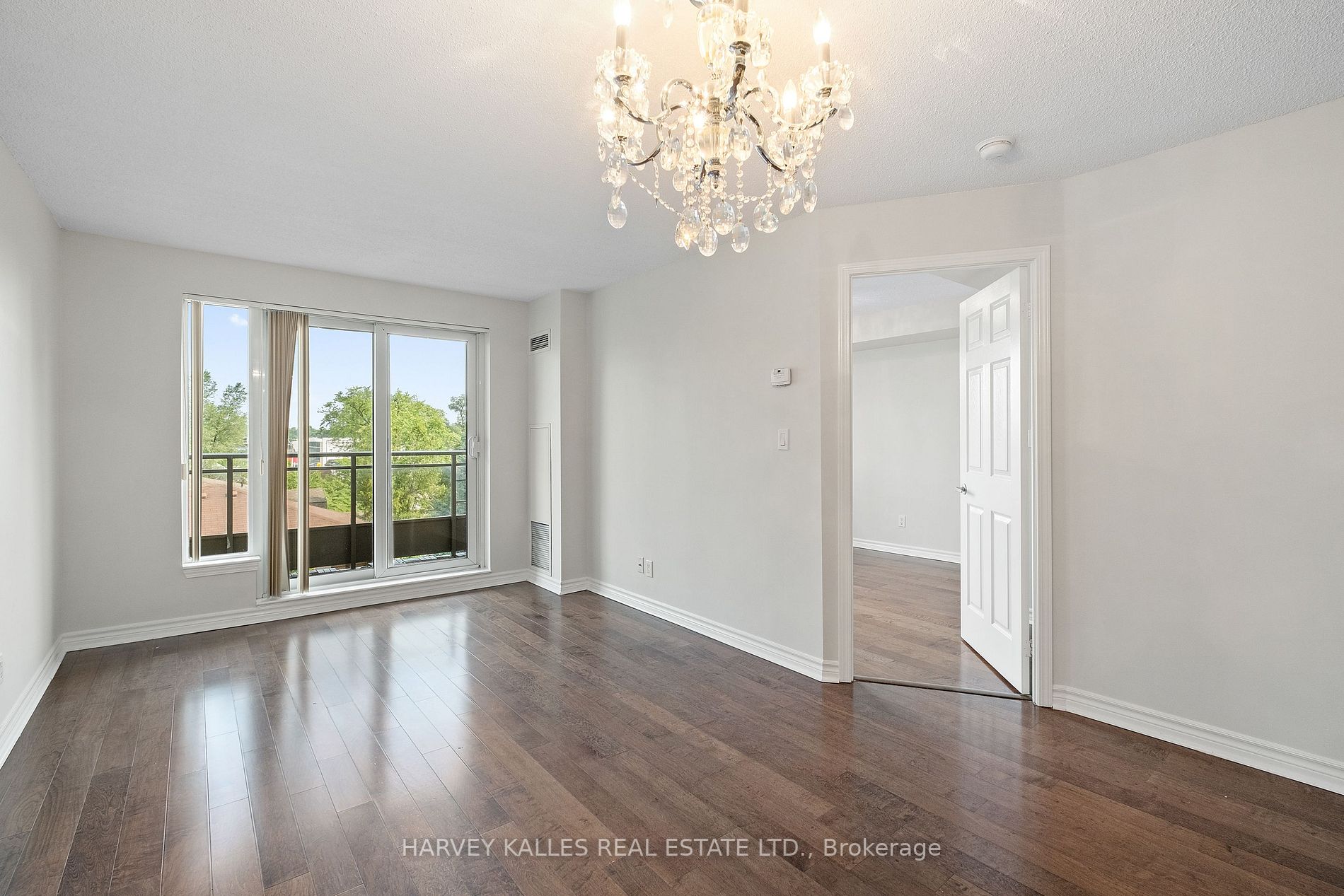 19 Barberry Pl, #407