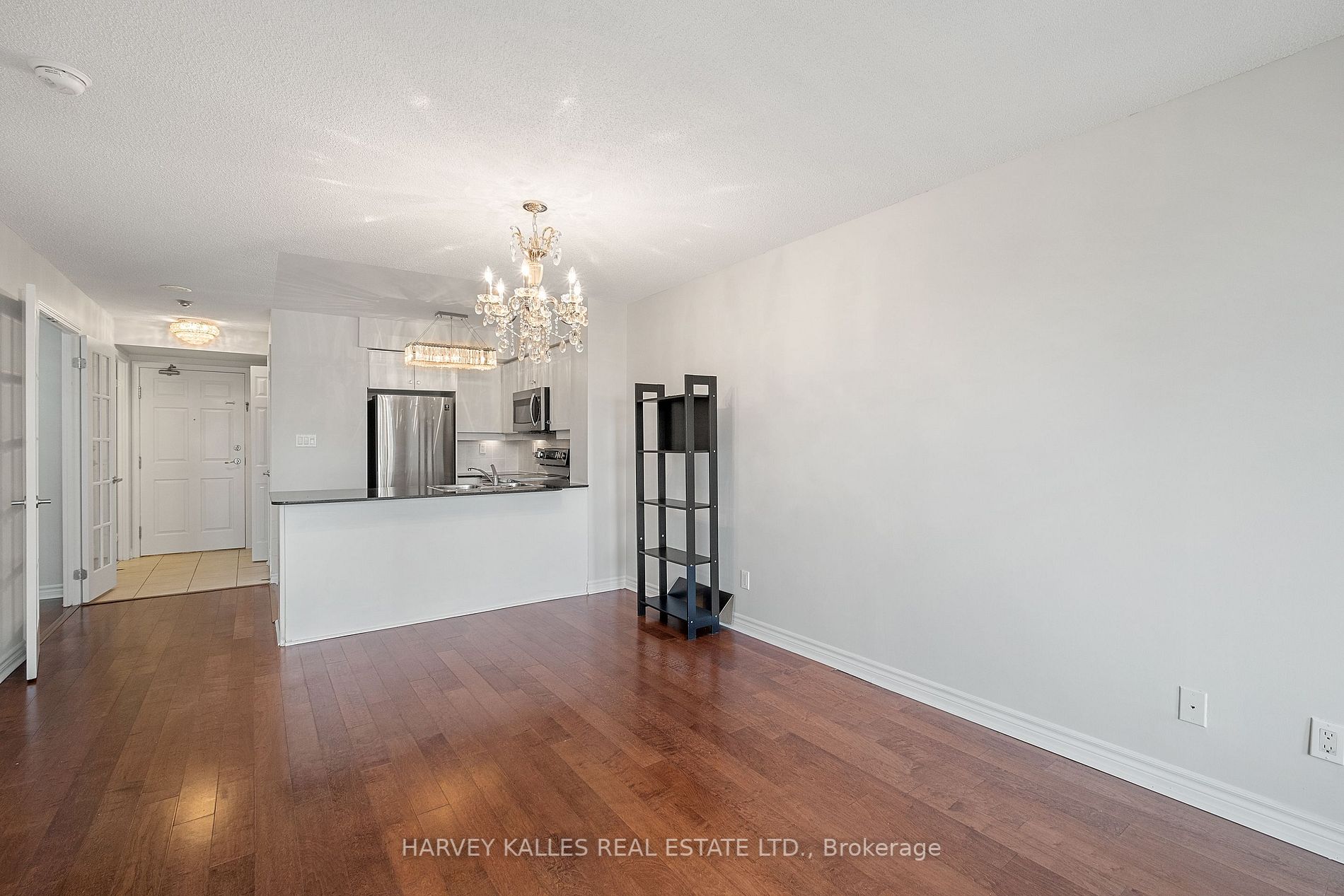 19 Barberry Pl, #407