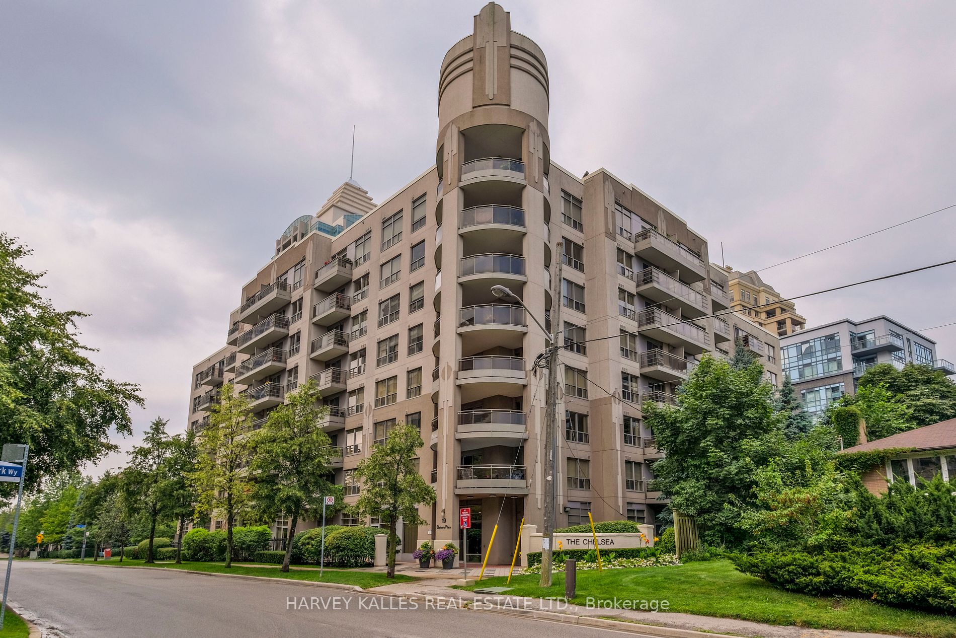 19 Barberry Pl, #407