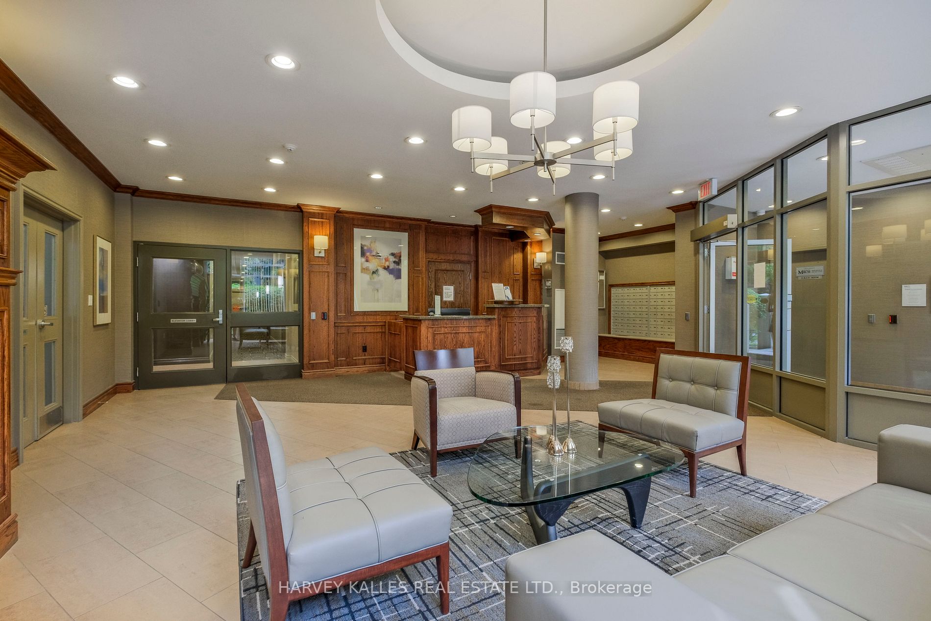 19 Barberry Pl, #407