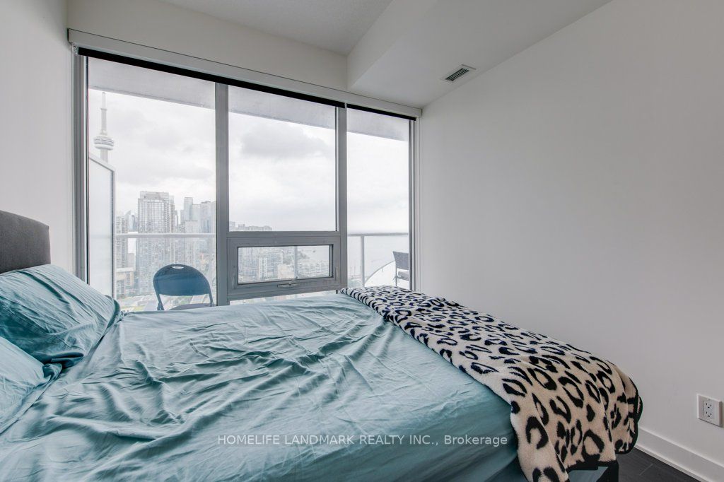 17 Bathurst St, #3911