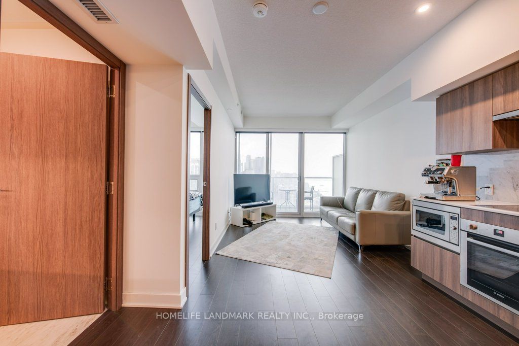 17 Bathurst St, #3911