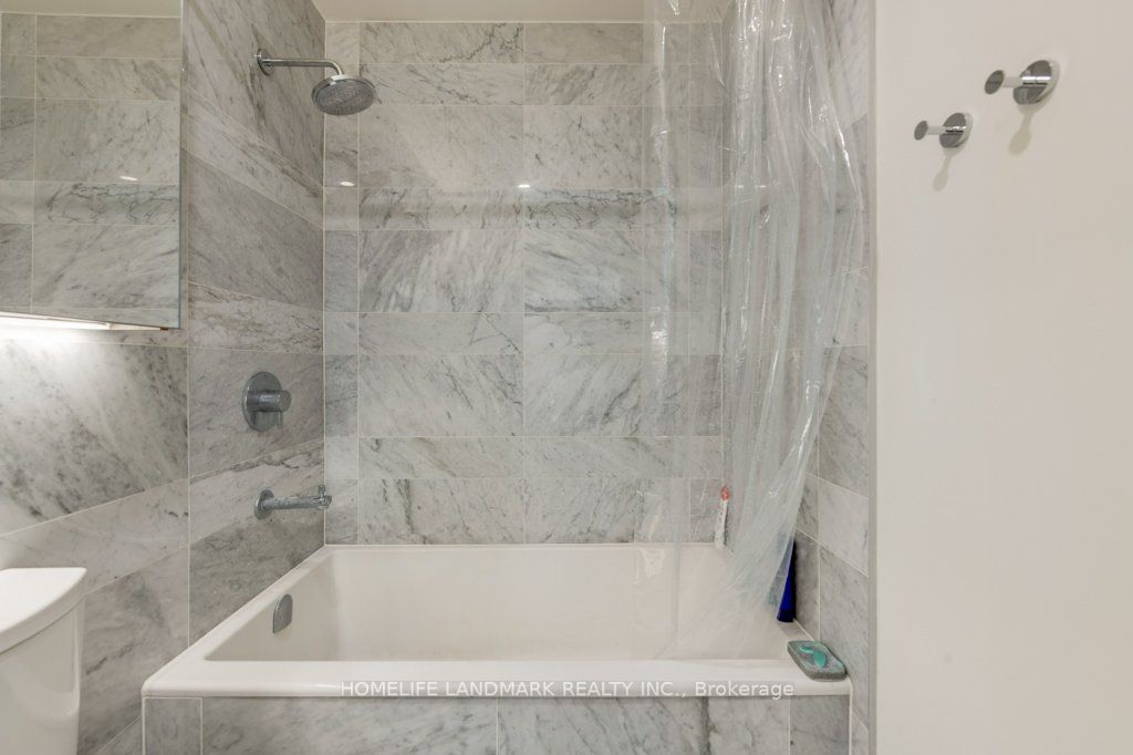 17 Bathurst St, #3911