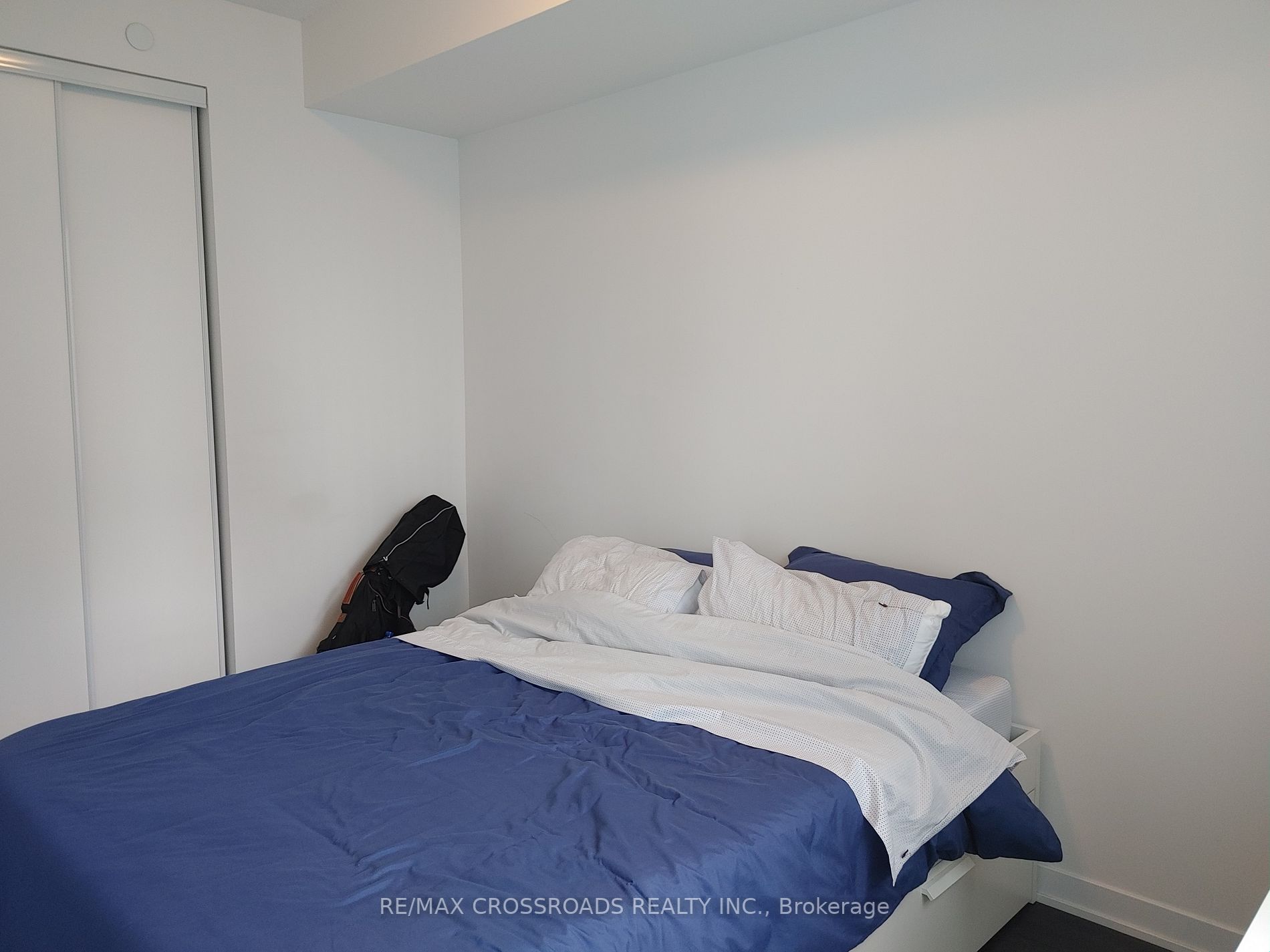 87 Peter St, #3216