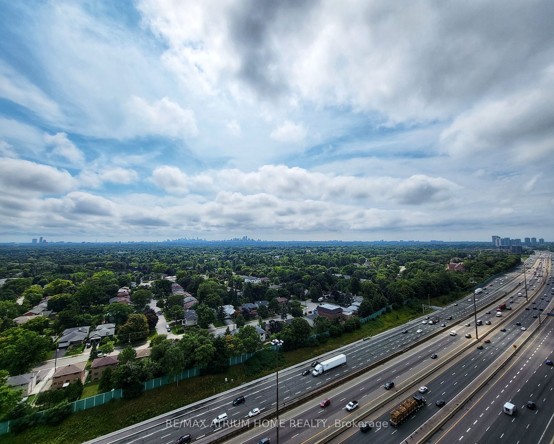 85 Mcmahon Dr, #2803