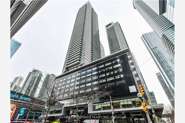 55 Bremner Blvd, Toronto