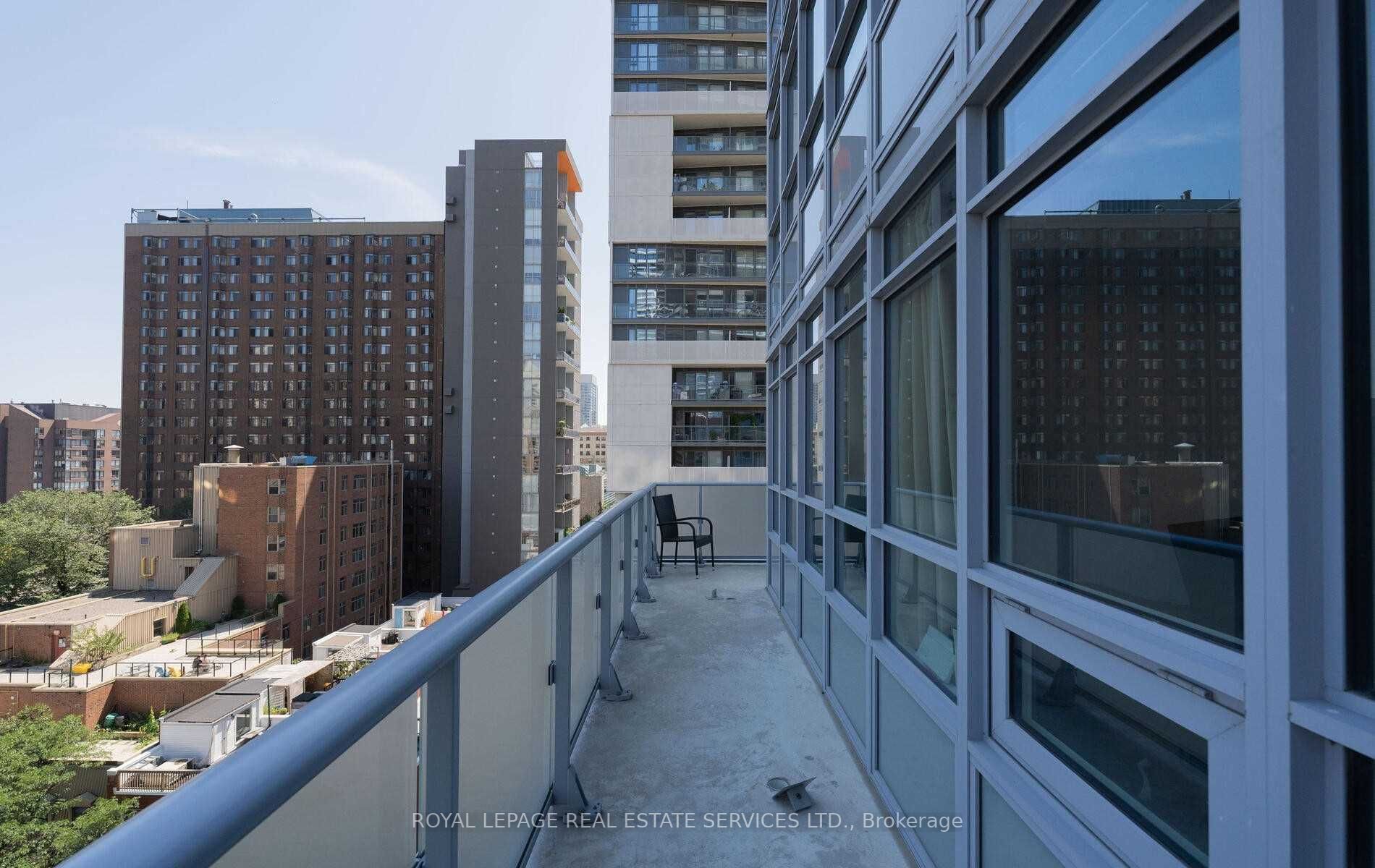 365 Church St, #810