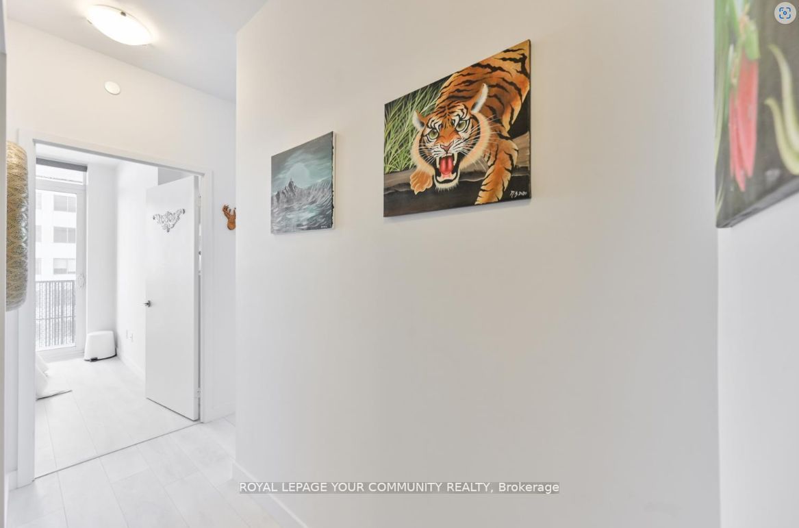 8 Eglinton Ave E Ave, #1205