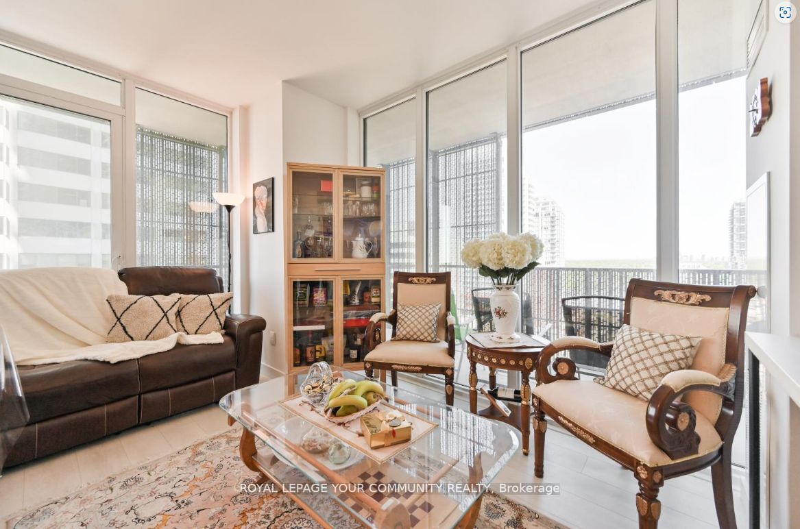 8 Eglinton Ave E Ave, #1205