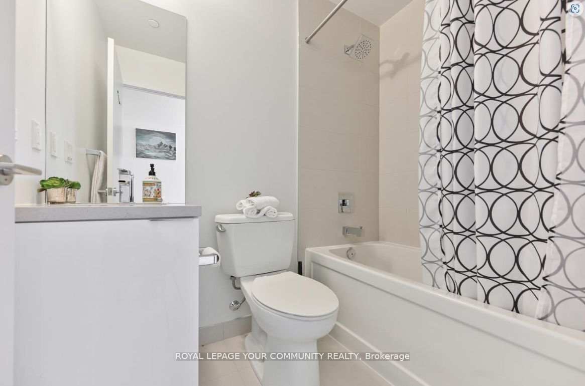 8 Eglinton Ave E Ave, #1205