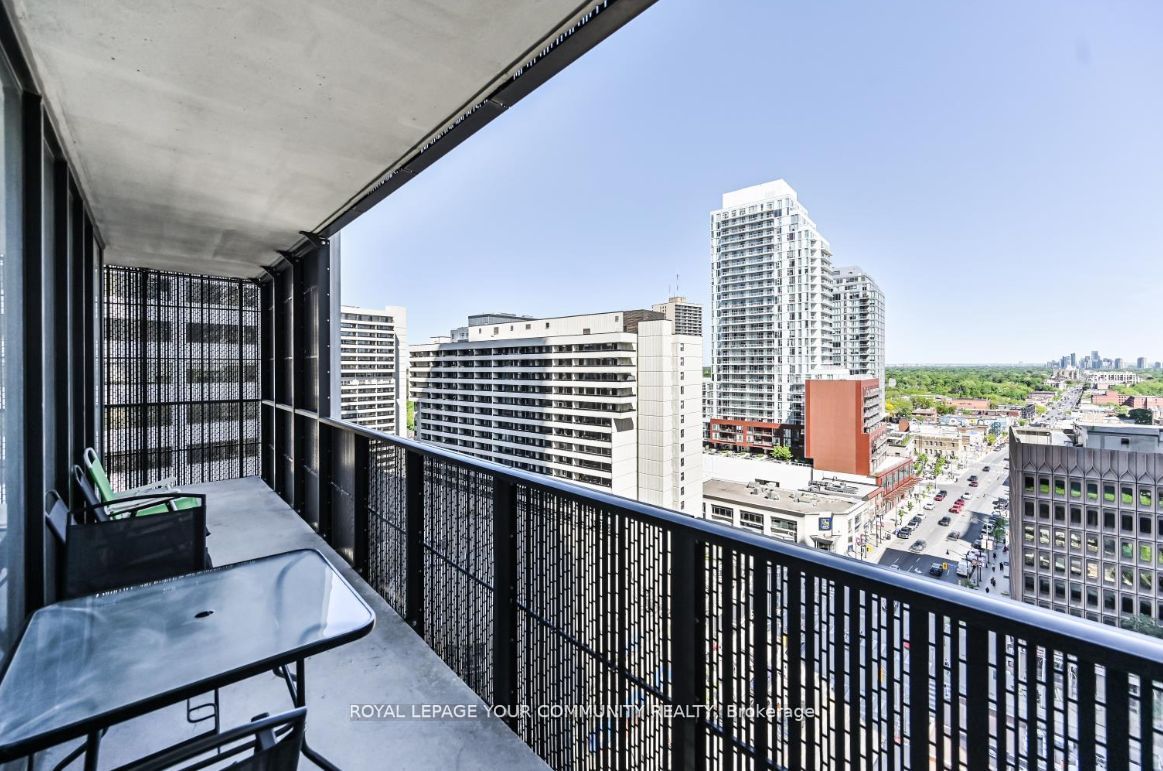 8 Eglinton Ave E Ave, #1205