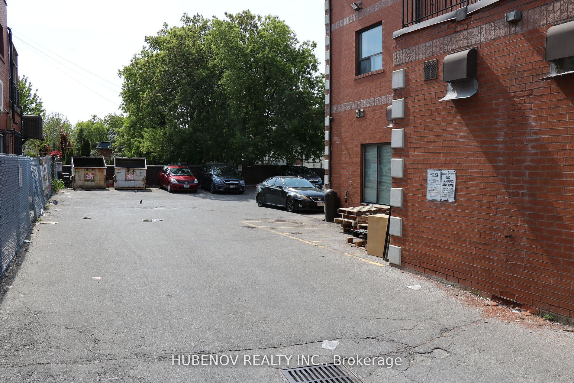 3460 Bathurst St