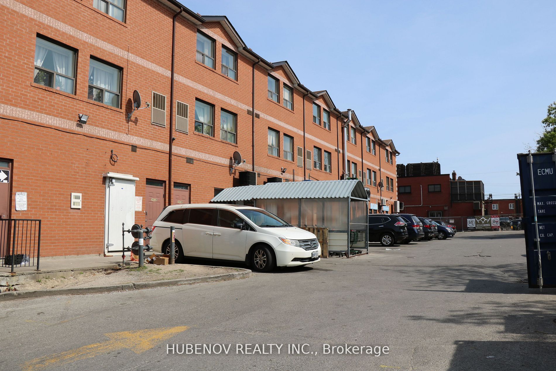 3460 Bathurst St