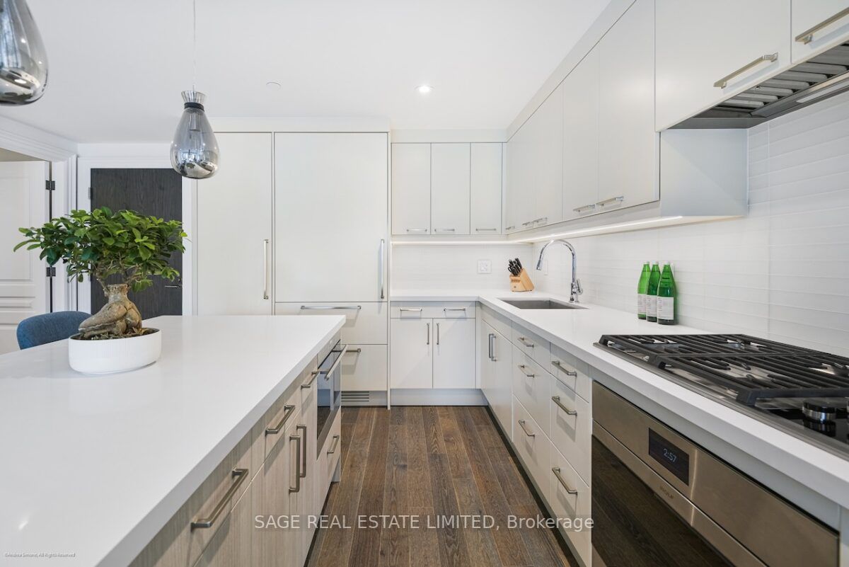 1 Forest Hill Road, #201