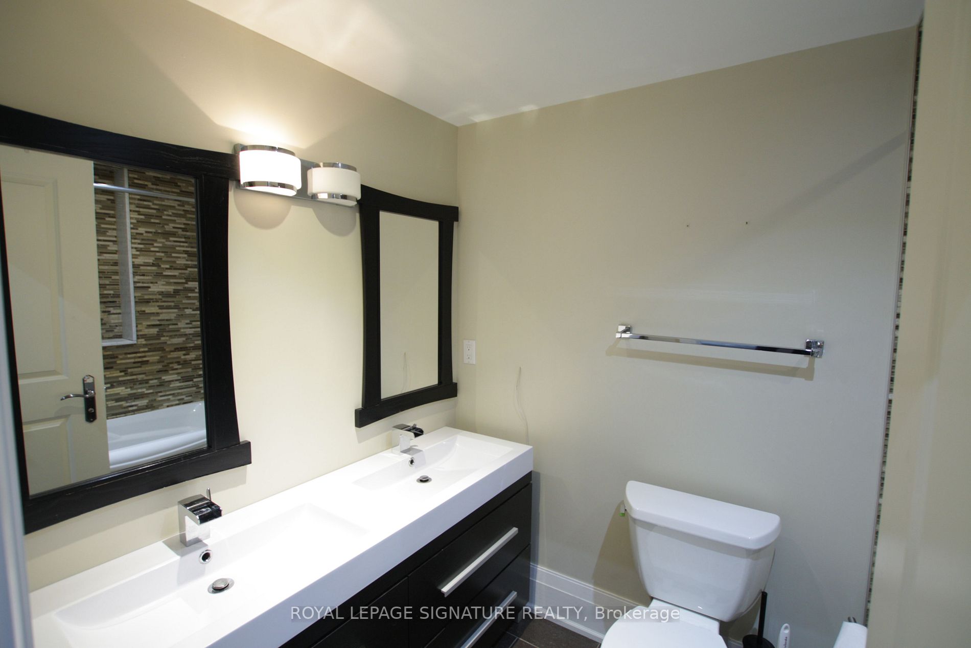 Listing C6705210 - Large Photo # 6
