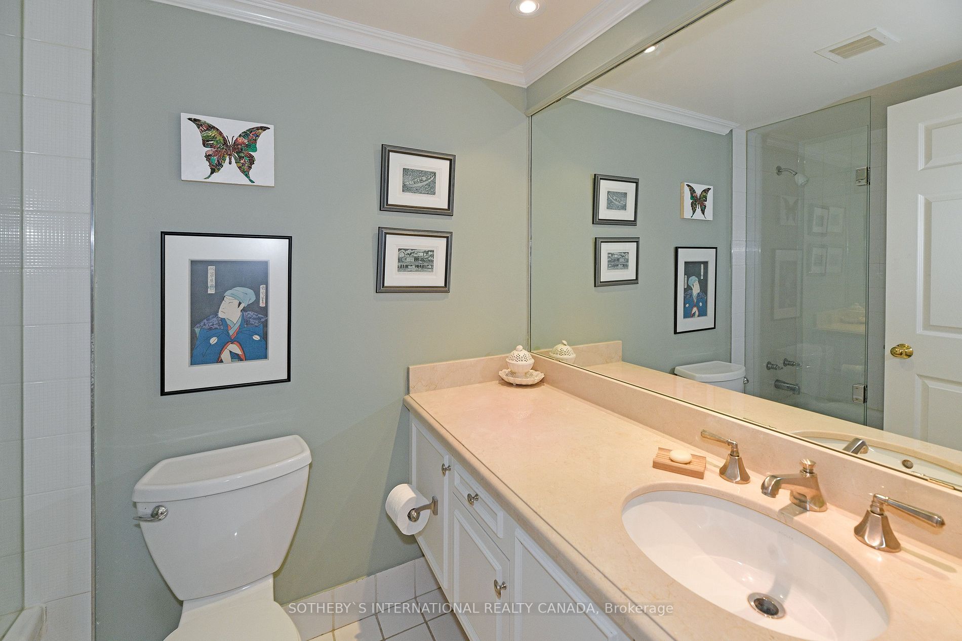 18 Lower Village Gate, #612