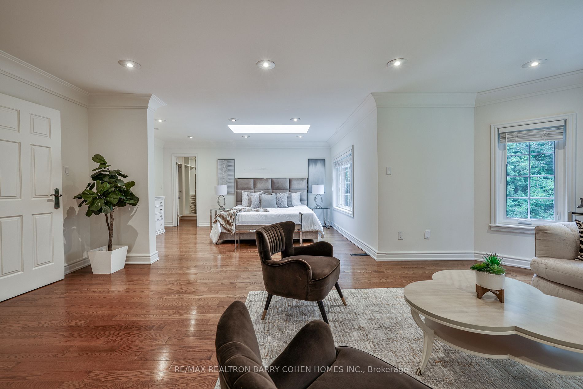 159 Old Yonge Street