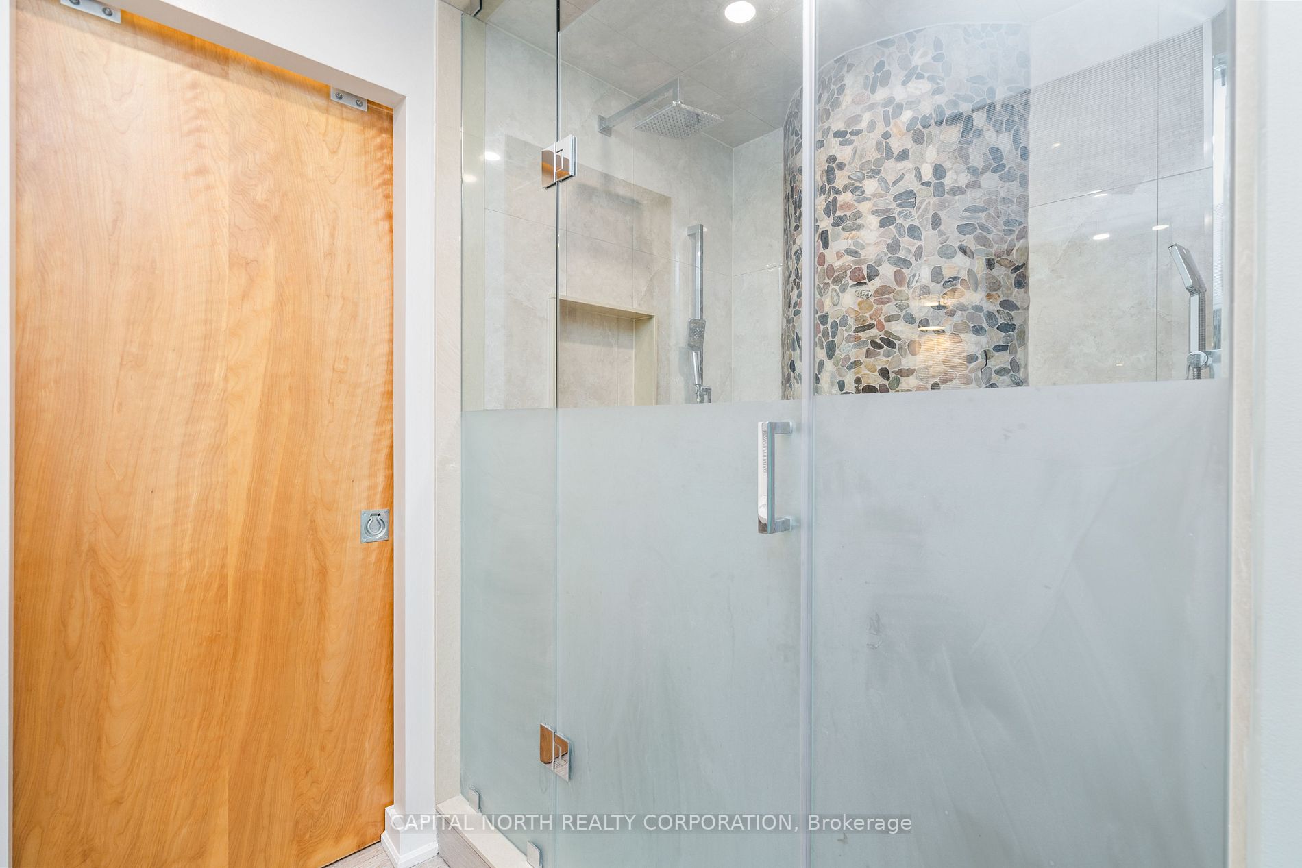 155 Dalhousie St, #712