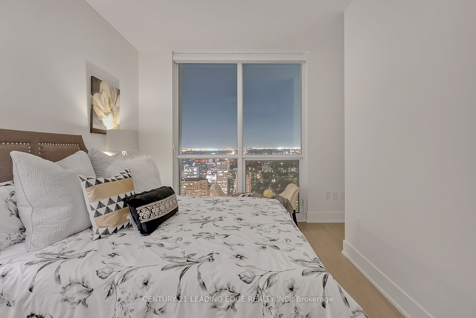 1 Yorkville Ave, #4803