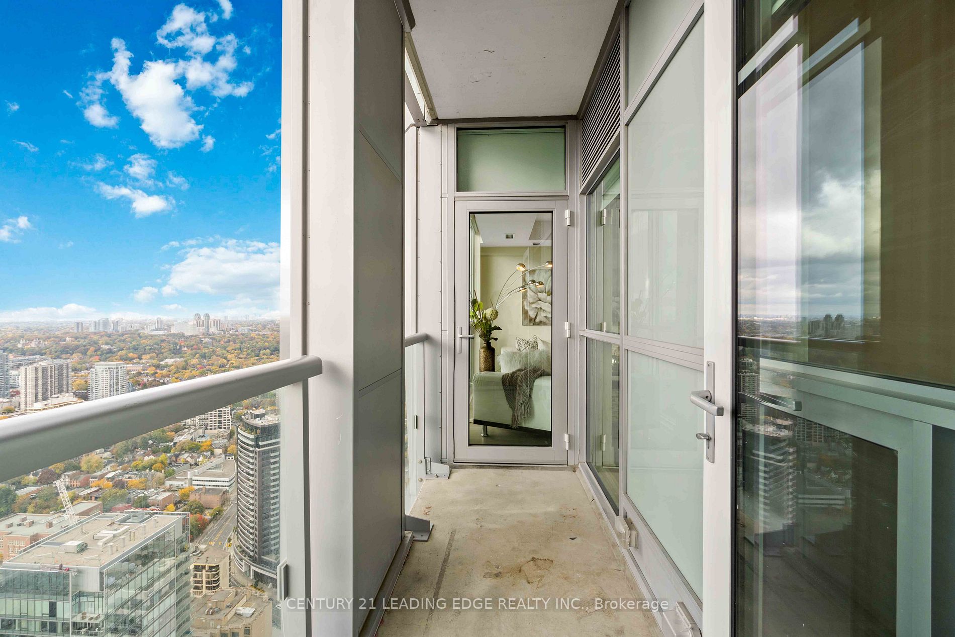 1 Yorkville Ave, #4803