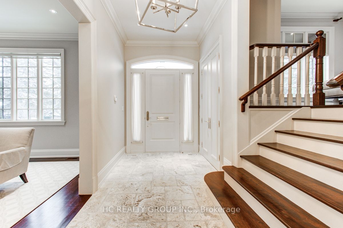 17 Blanchard Rd