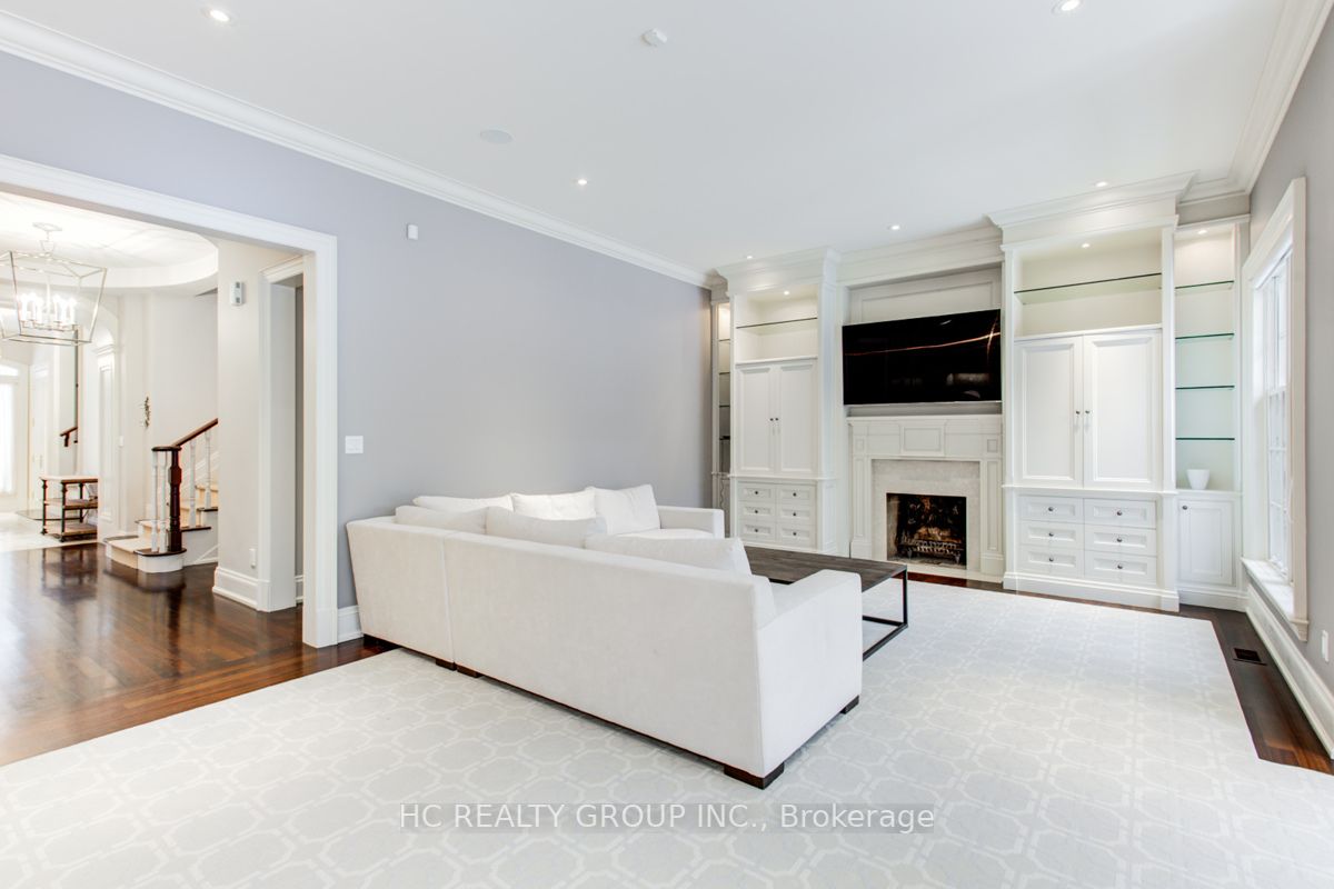 17 Blanchard Rd