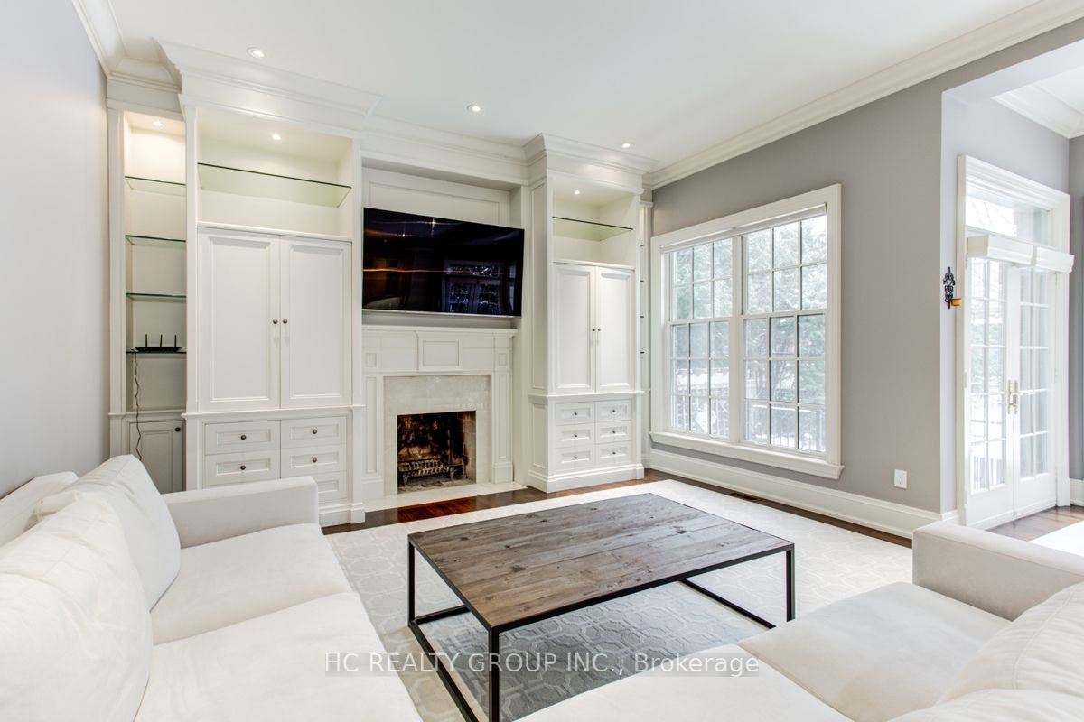 17 Blanchard Rd