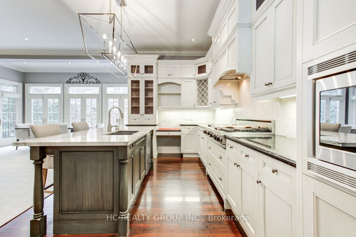 17 Blanchard Rd