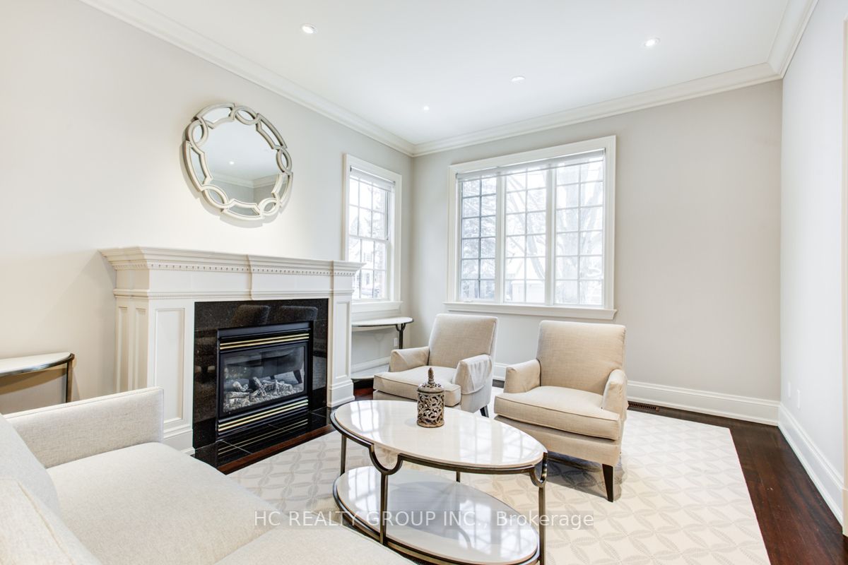 17 Blanchard Rd