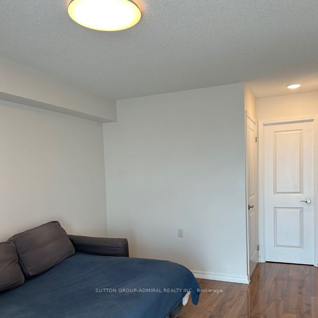 920 Sheppard Ave W, #605