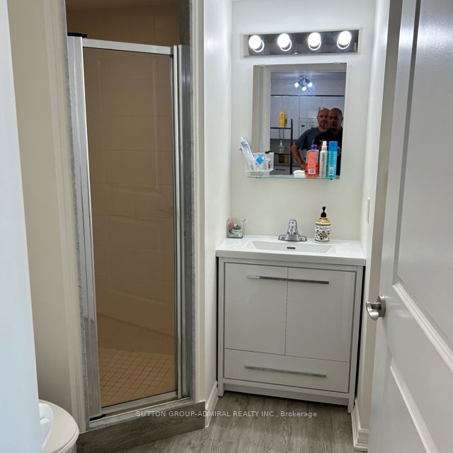 920 Sheppard Ave W, #605