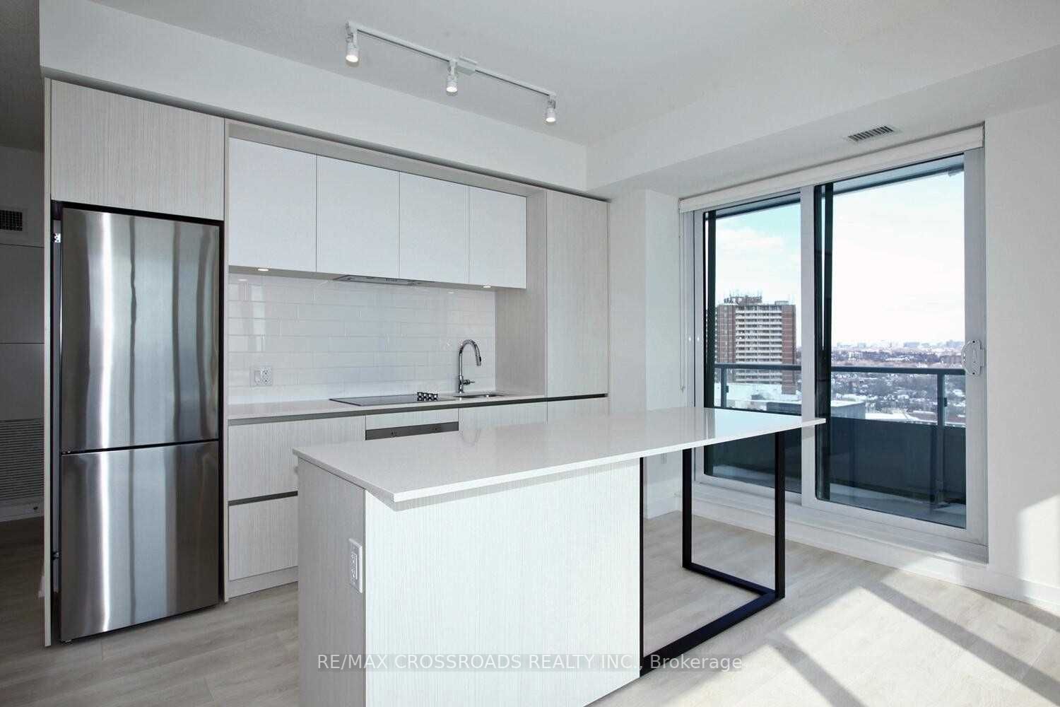225 Sumach St, #1703