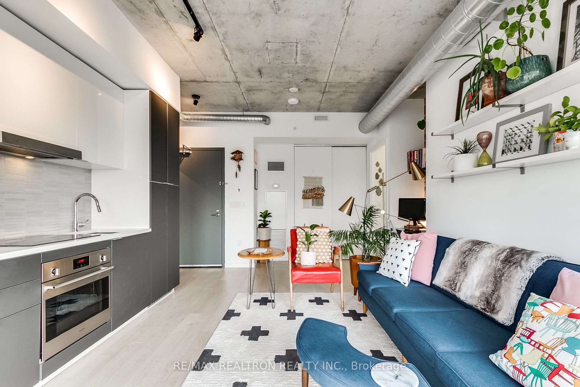 170 Bayview Ave, #1301