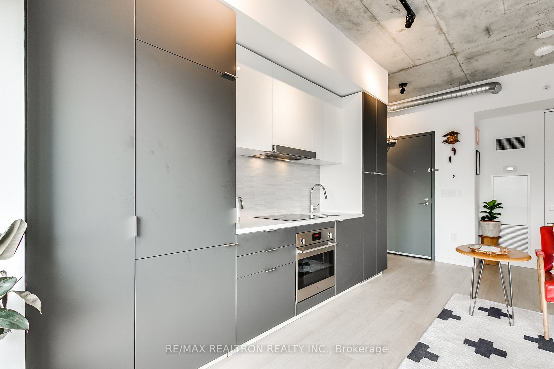 170 Bayview Ave, #1301