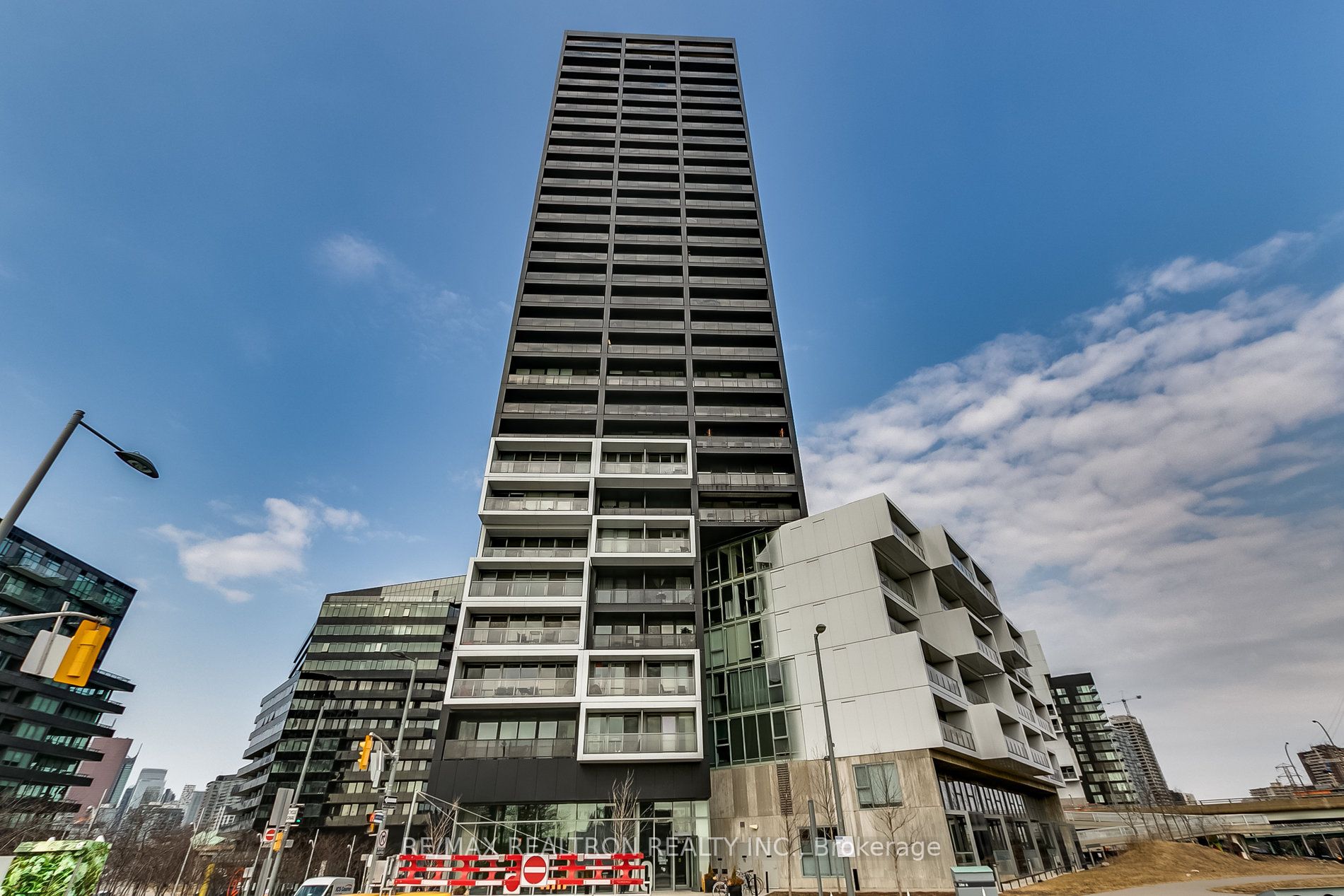 170 Bayview Ave, #1301