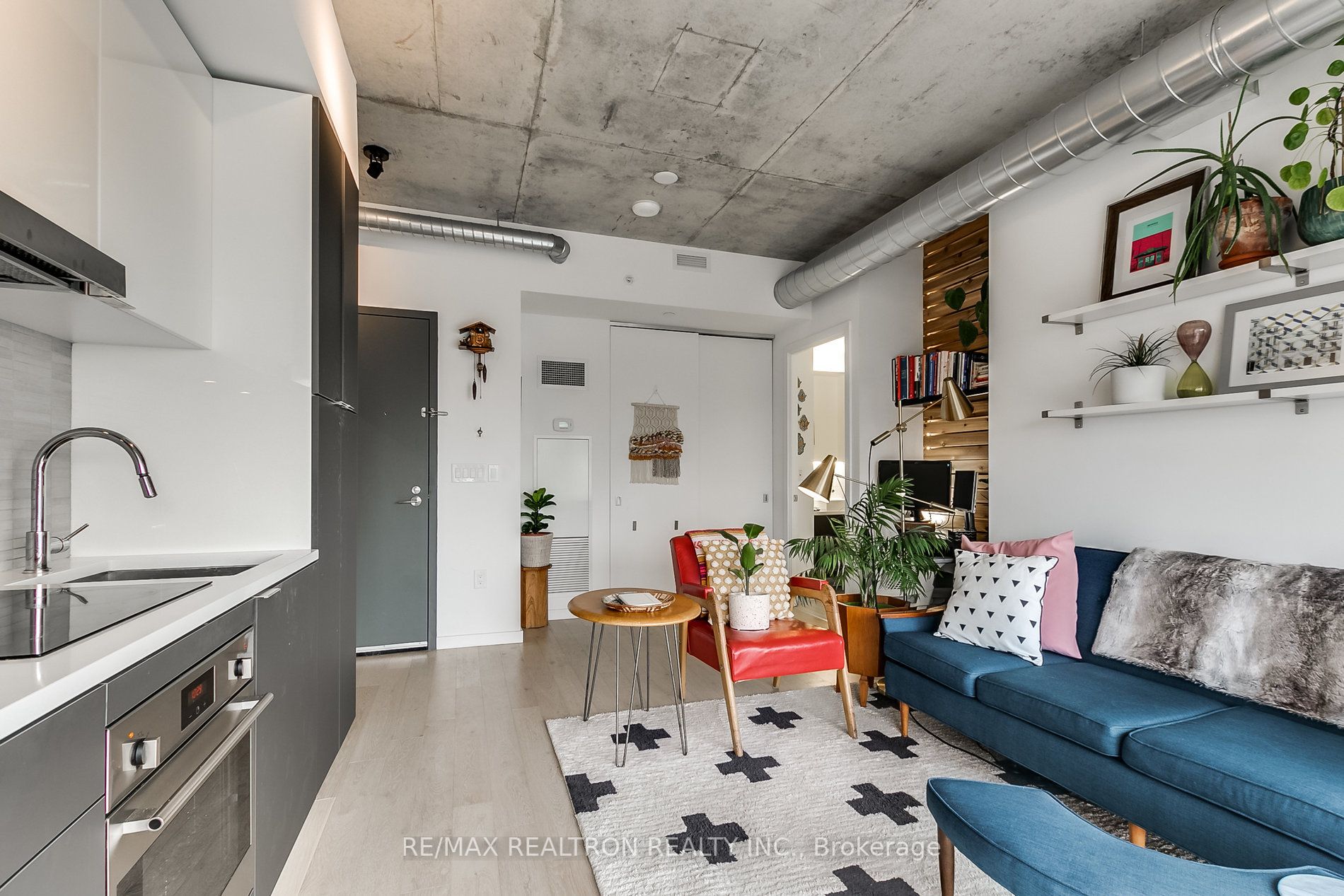 170 Bayview Ave, #1301