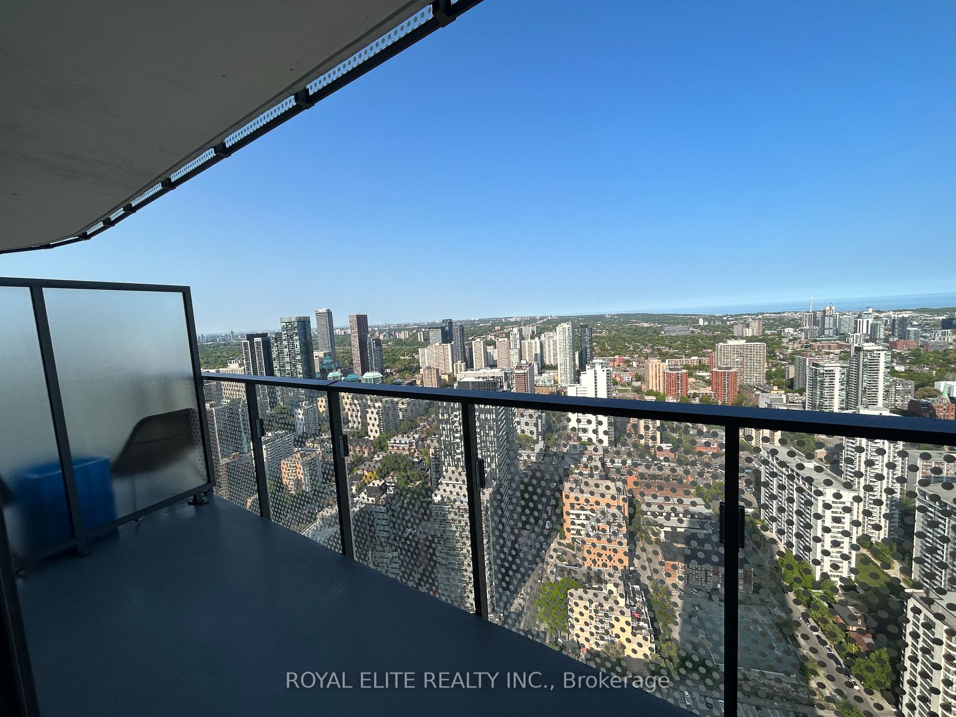 11 Wellesley St W, #4912