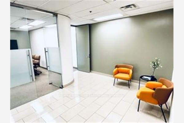 2 Sheppard Ave E, Toronto