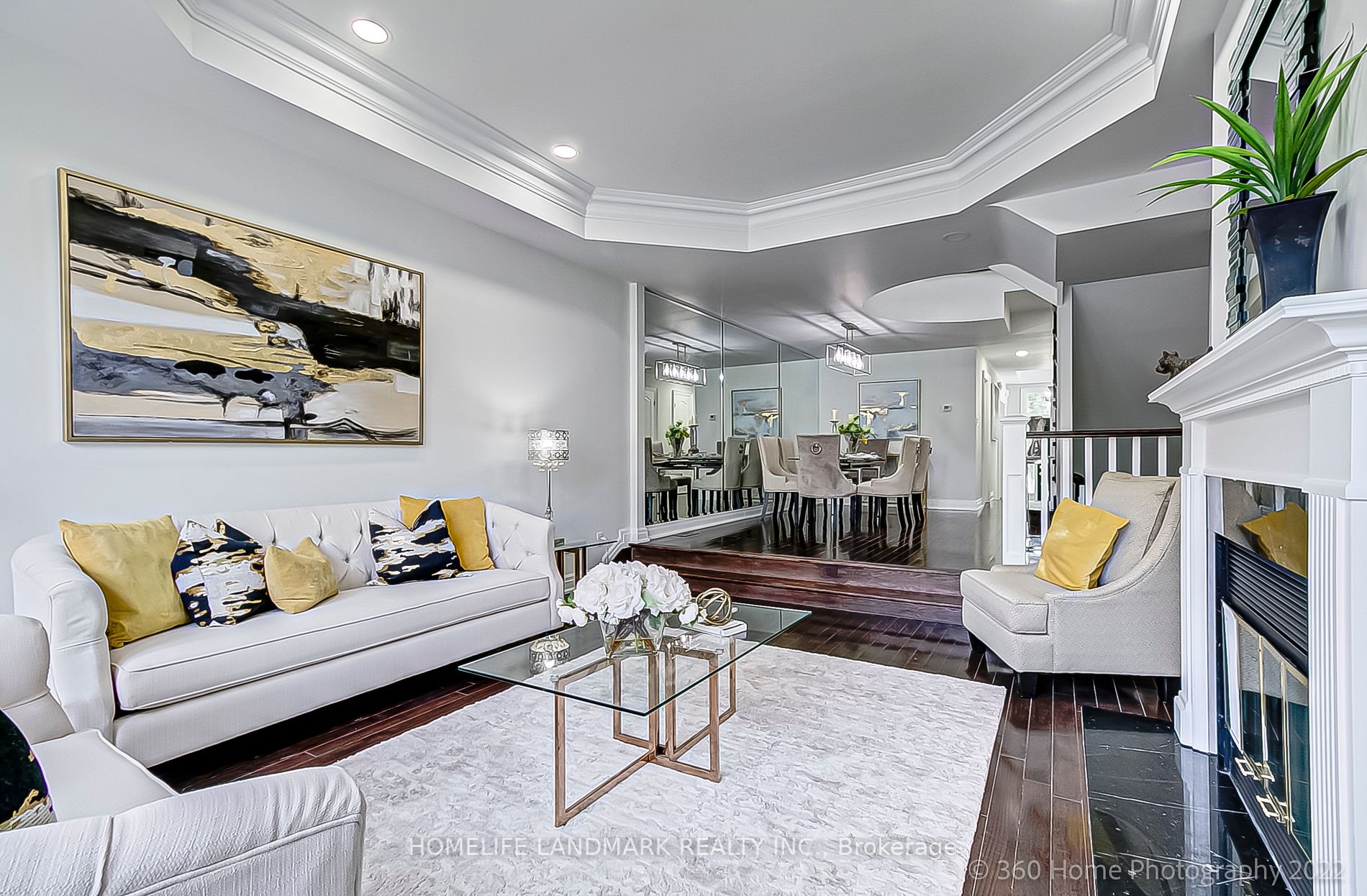 211 Walmer Rd