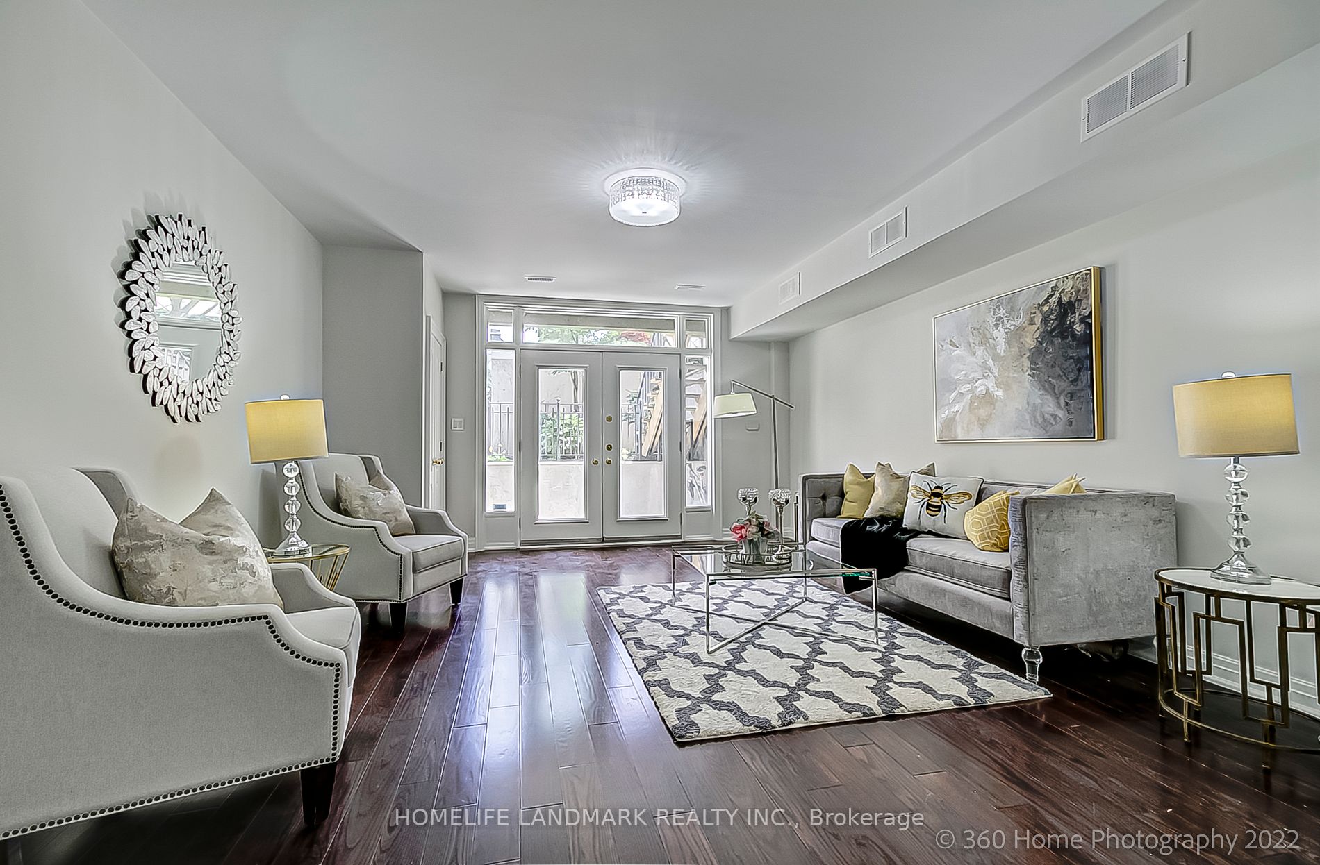 211 Walmer Rd