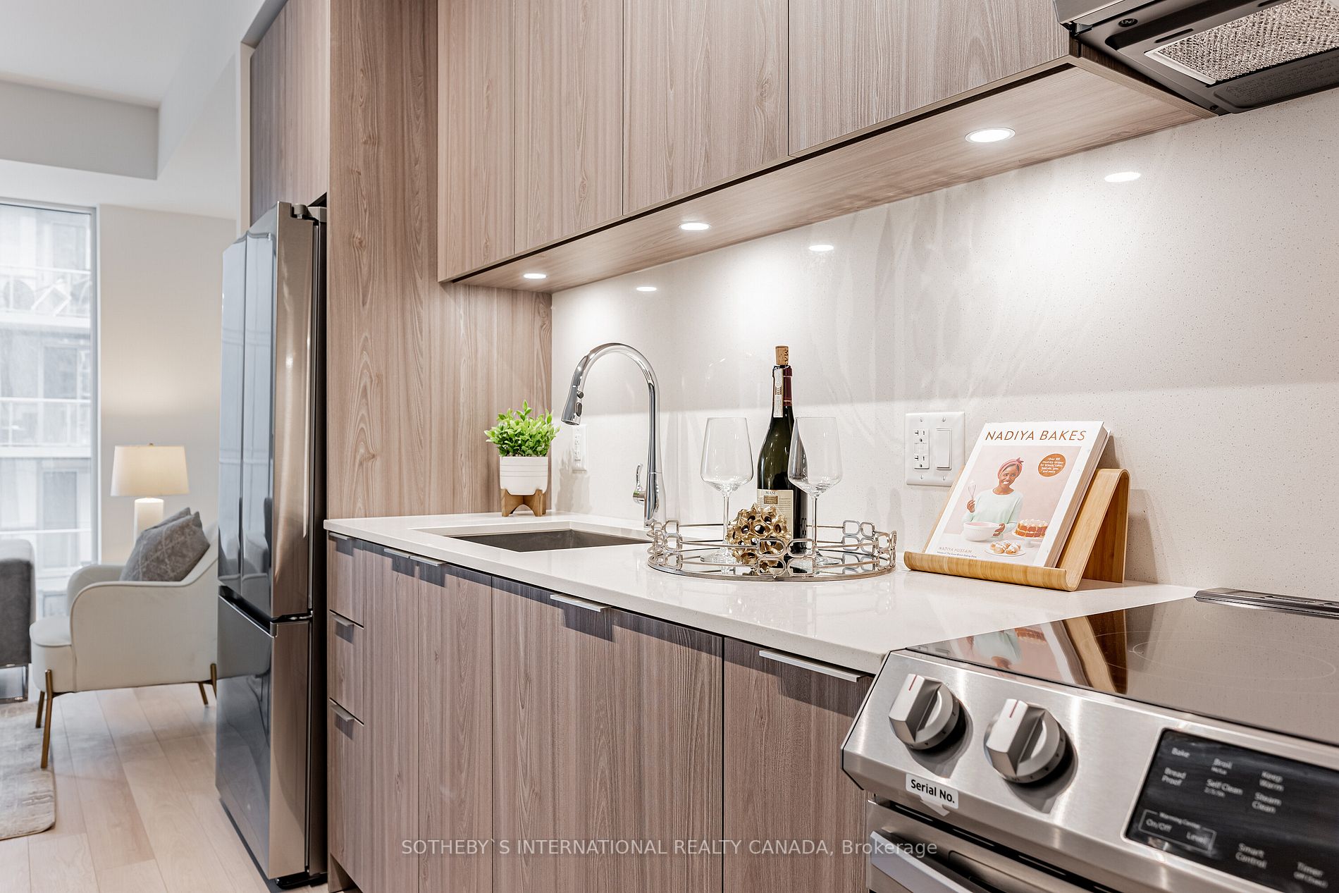 357 King St W, #1409
