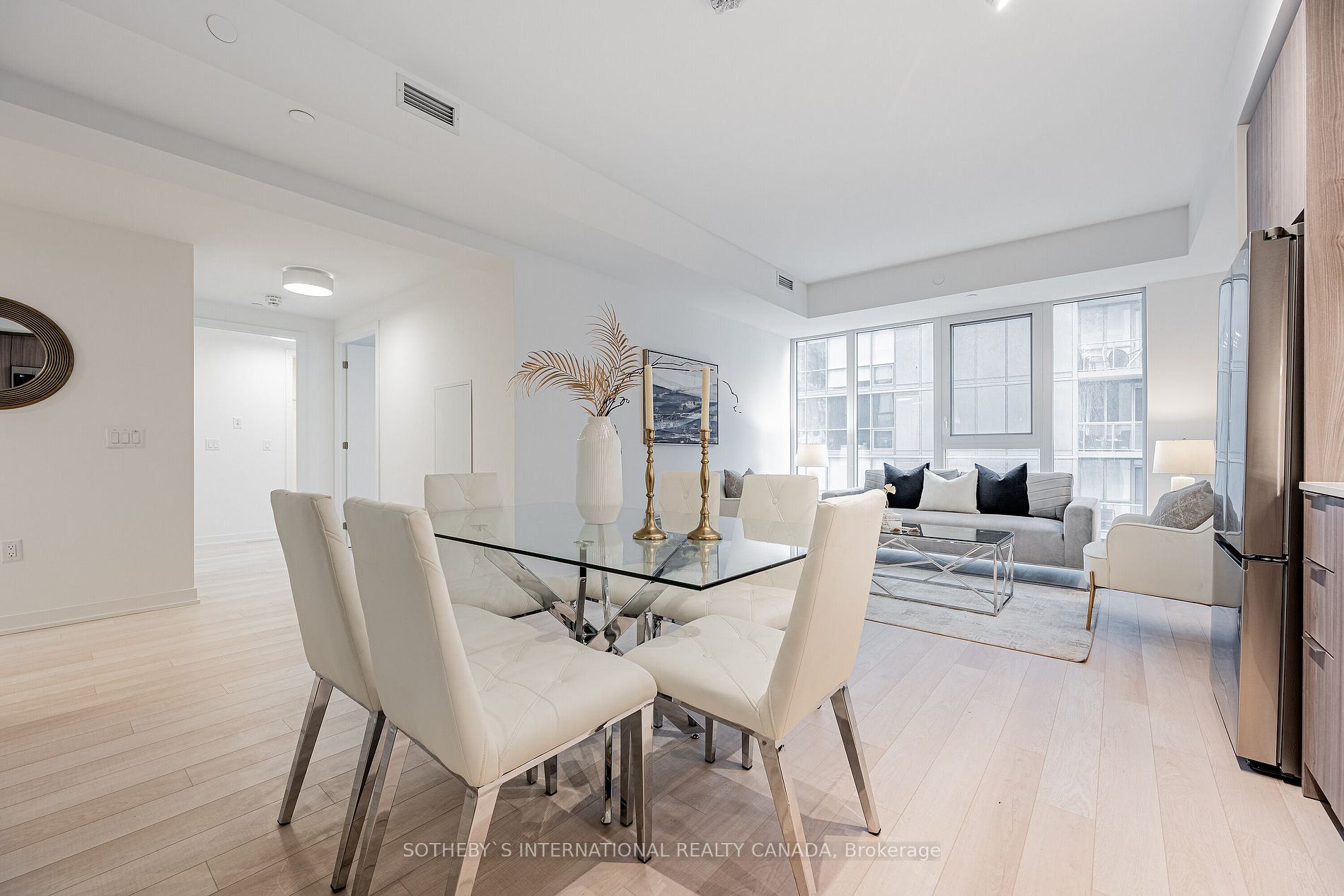 357 King St W, #1409