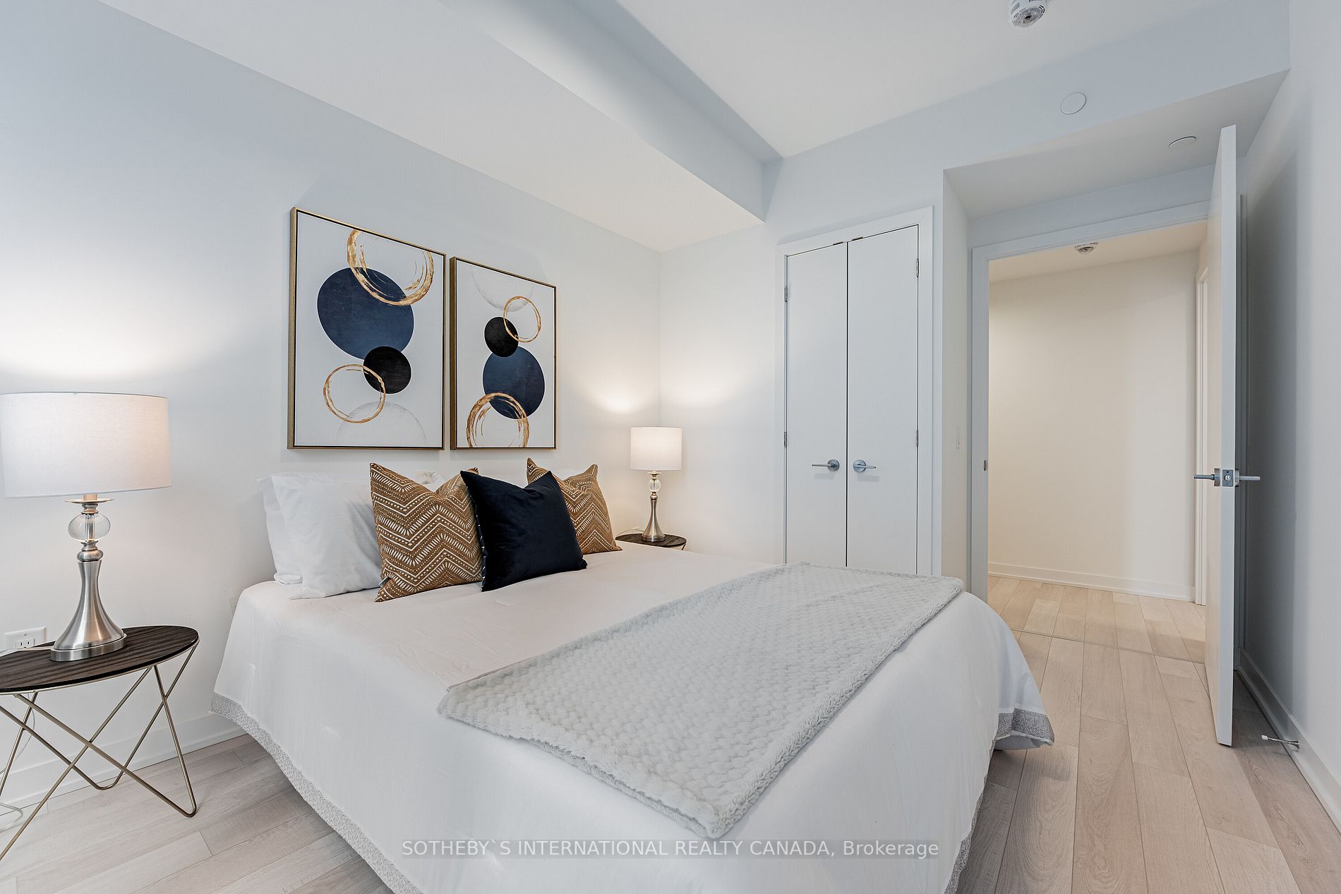 357 King St W, #1409