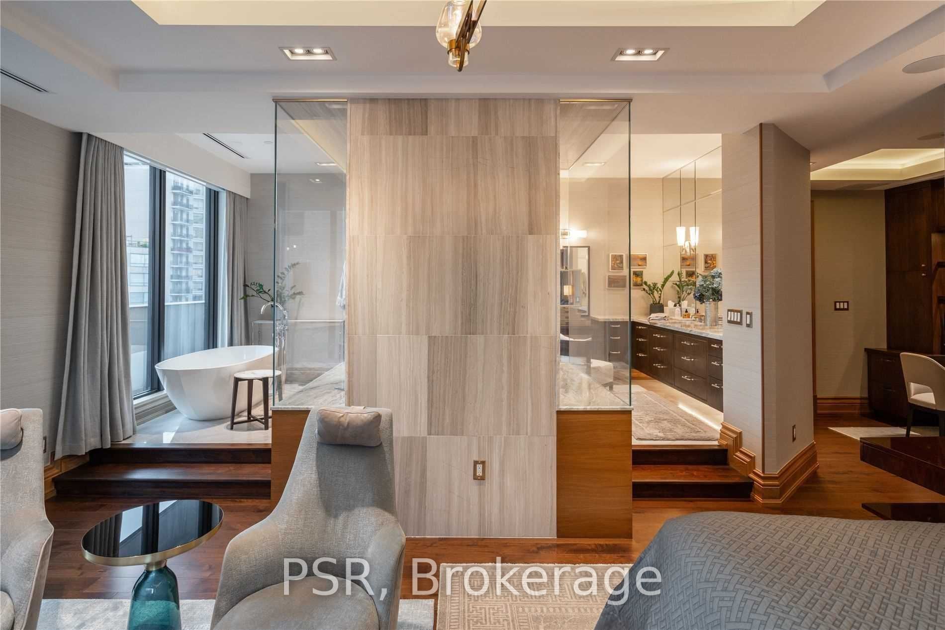 36 Hazelton Ave, #5B