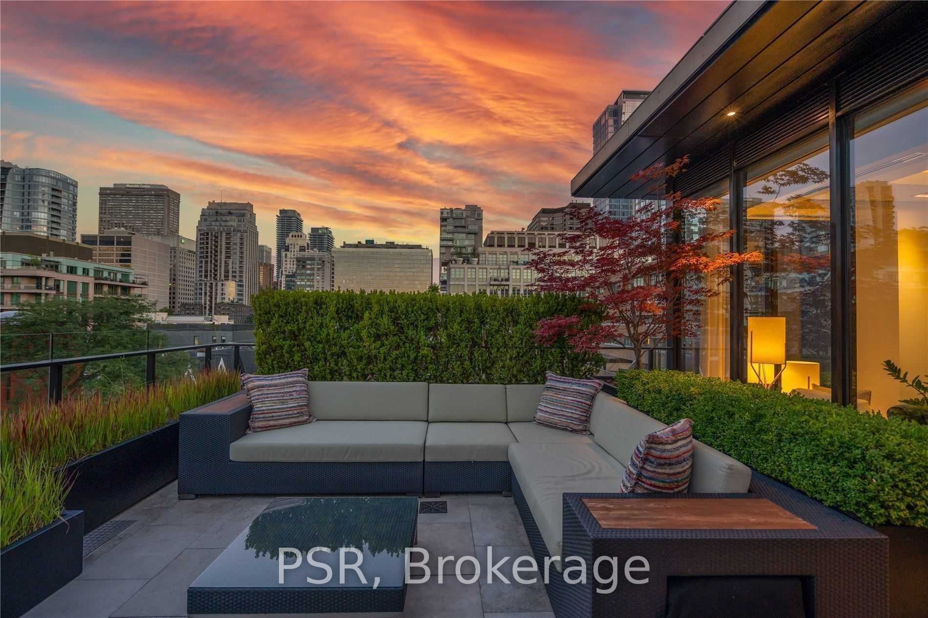 36 Hazelton Ave, #5B
