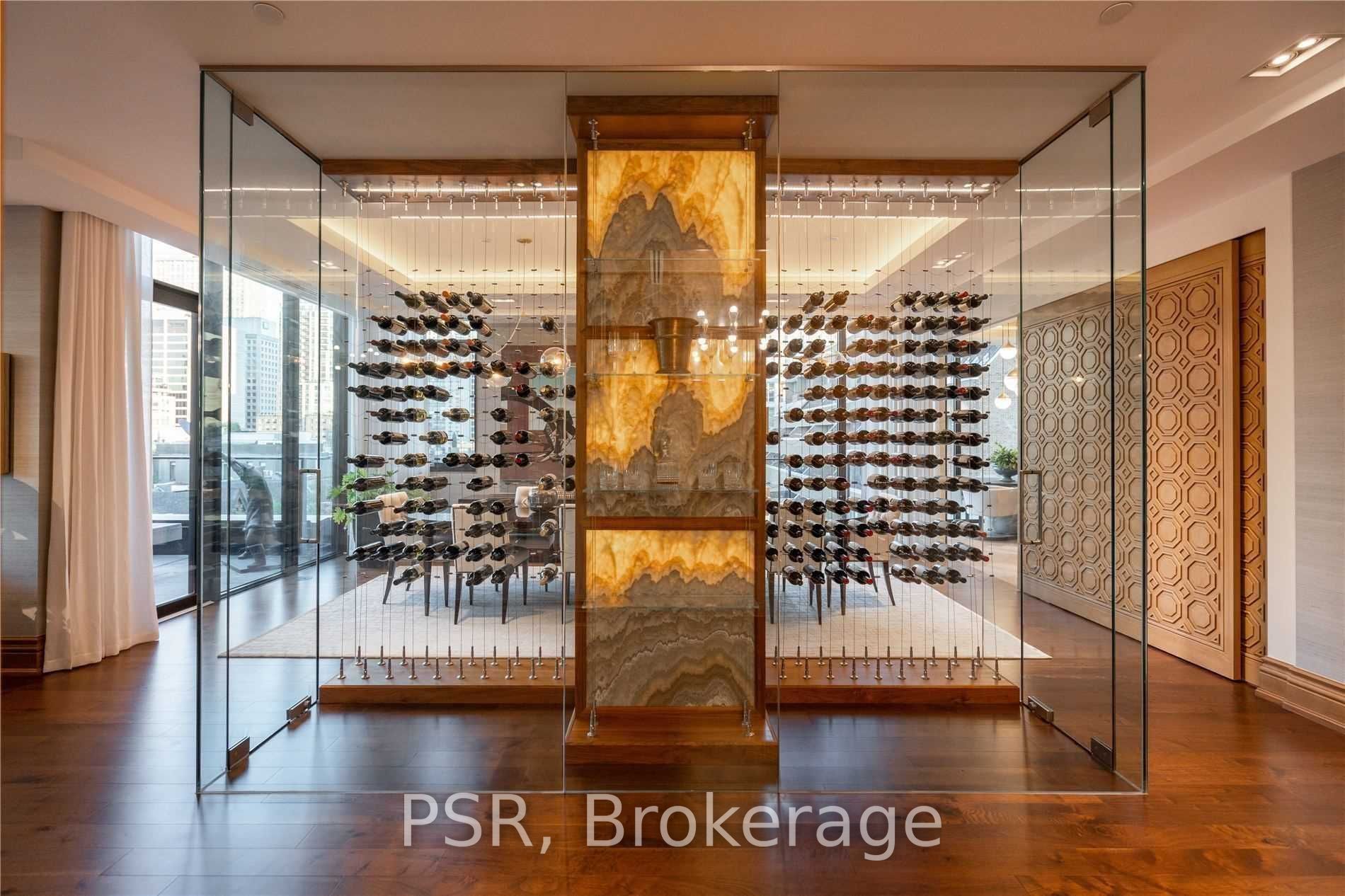 36 Hazelton Ave, #5B