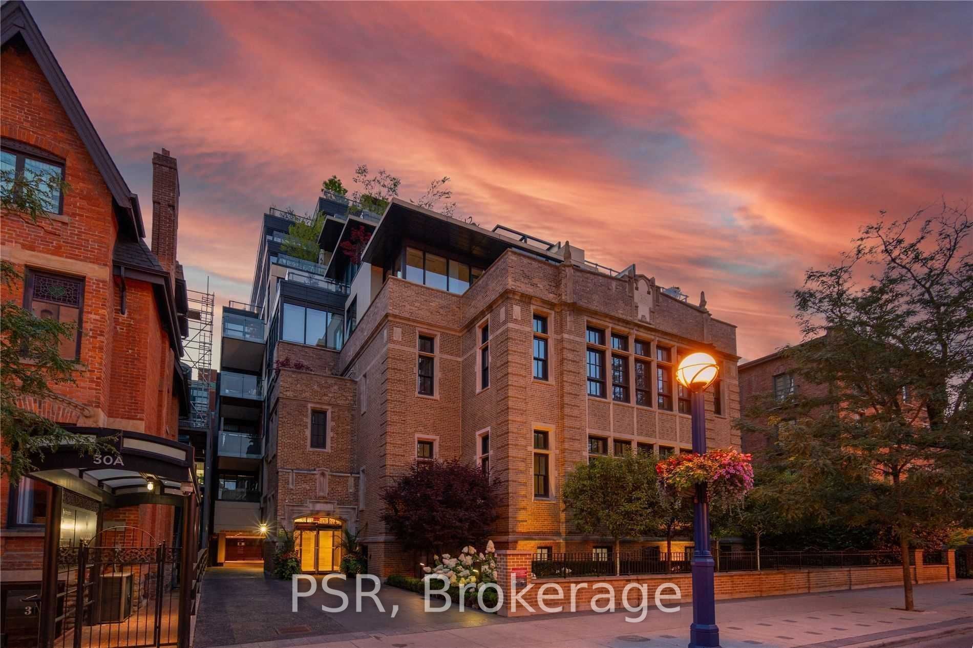 36 Hazelton Ave, #5B