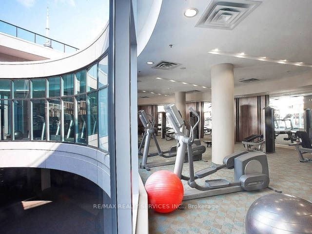 33 Bay St, #506