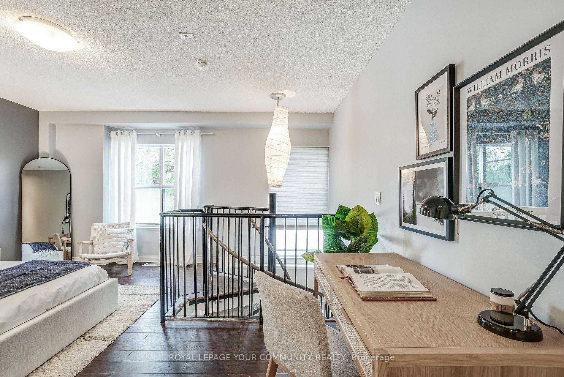 800 Spadina Rd, #101