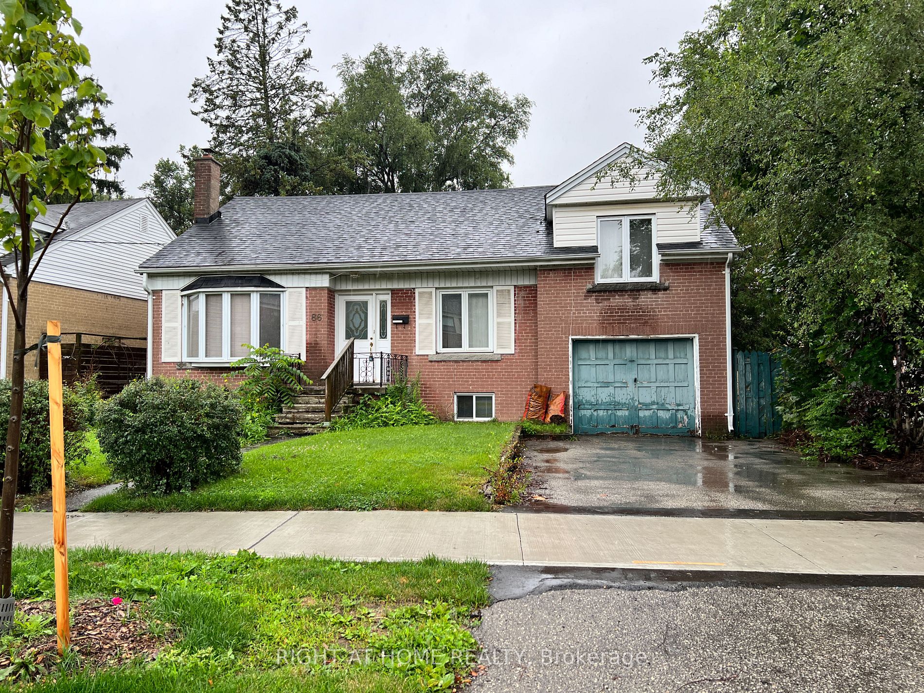 86 King High Ave